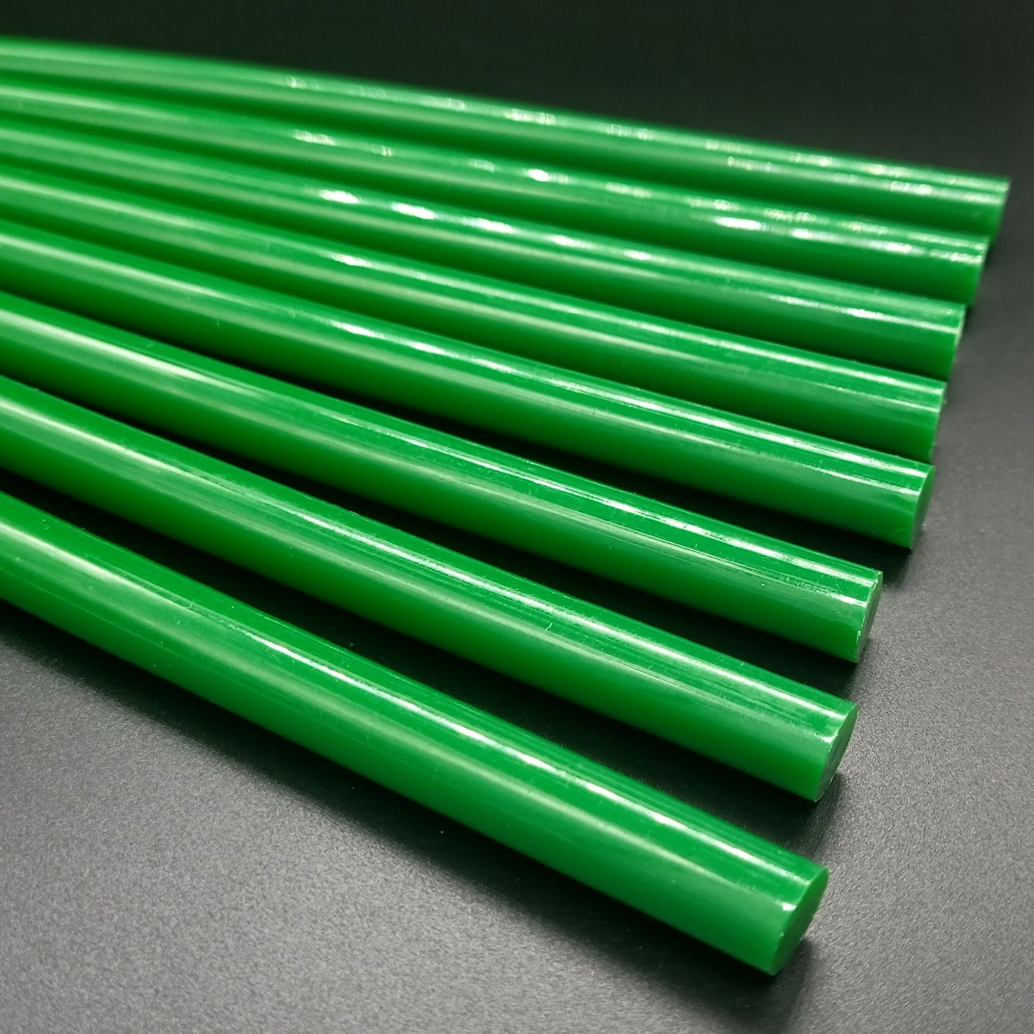 Клейові стрижні силіконові для термопістолета 11 х 250мм 5 шт. (зелені)